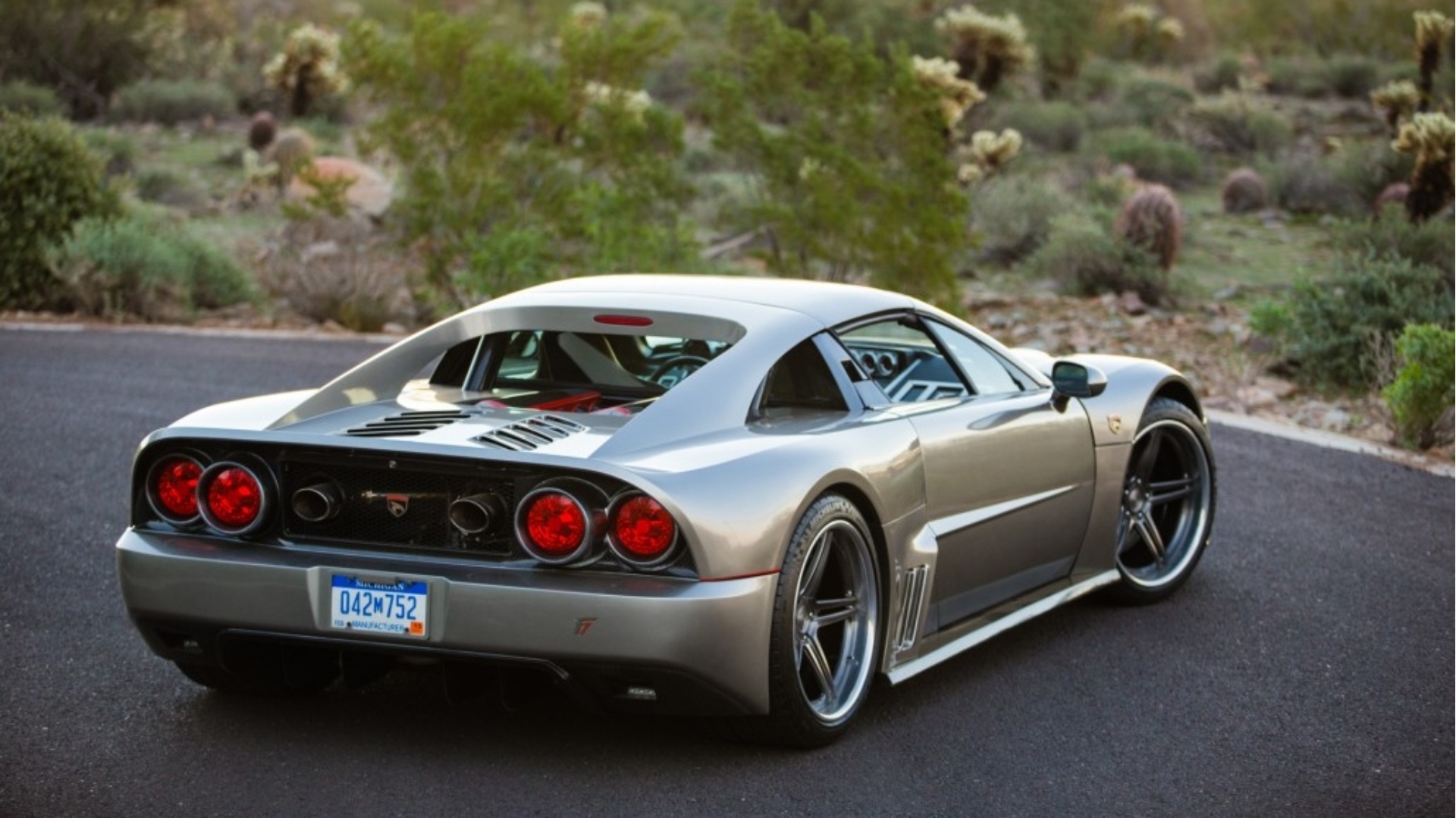 Falcon-F7-12 Falcon-F7-12