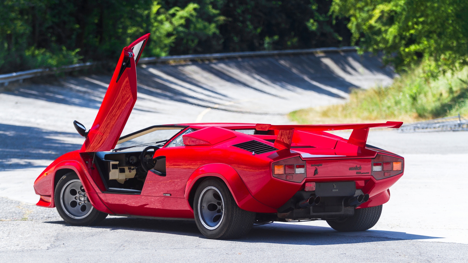 Lamborghini-Countach-Asi-biocarburanti-test-drive-2025-10