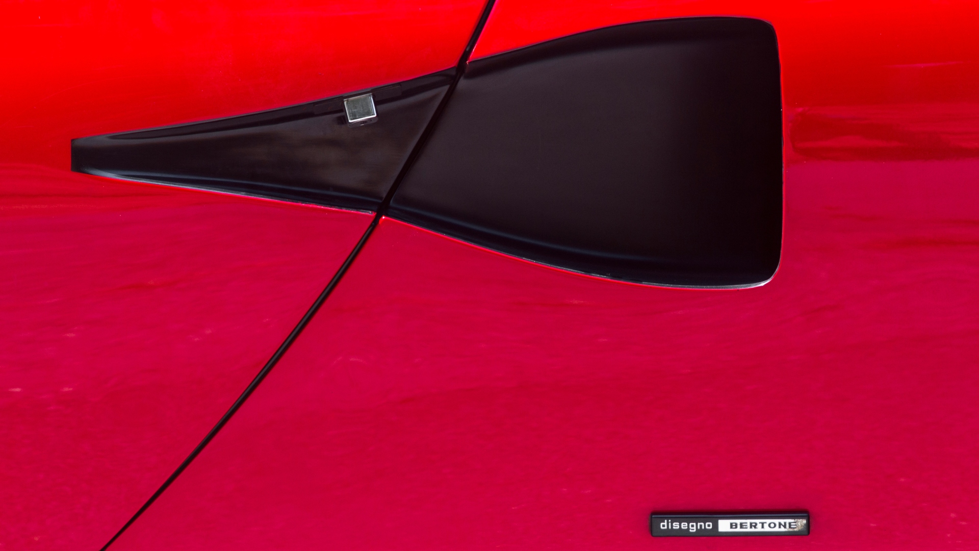 Lamborghini-Countach-Asi-biocarburanti-test-drive-2025-11