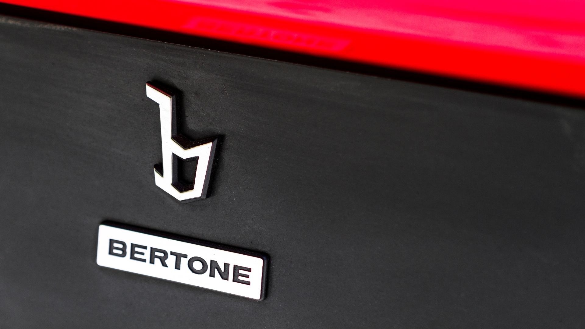 Lamborghini-Countach-Asi-biocarburanti-test-drive-2025-15