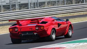 Lamborghini-Countach-Asi-biocarburanti-test-drive-2025-28