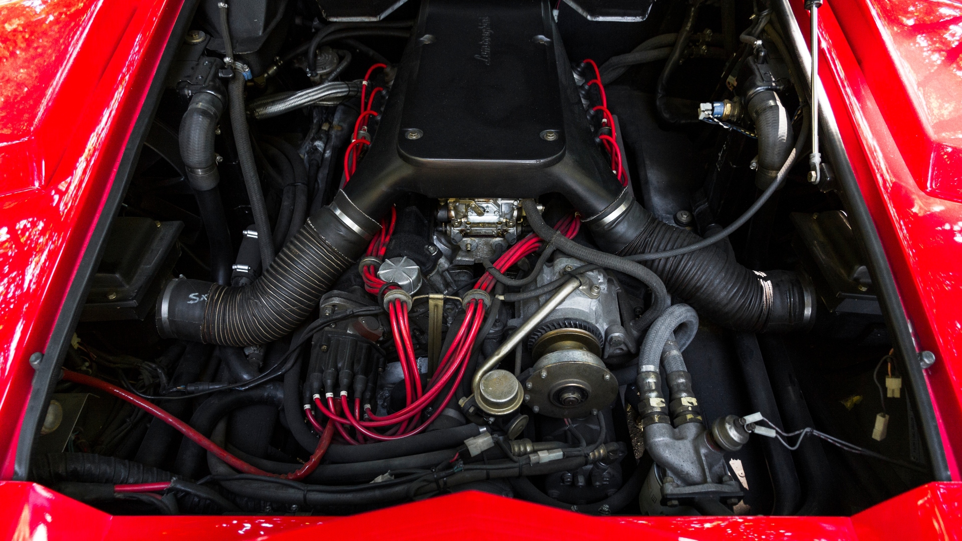 Lamborghini-Countach-Asi-biocarburanti-test-drive-2025-5