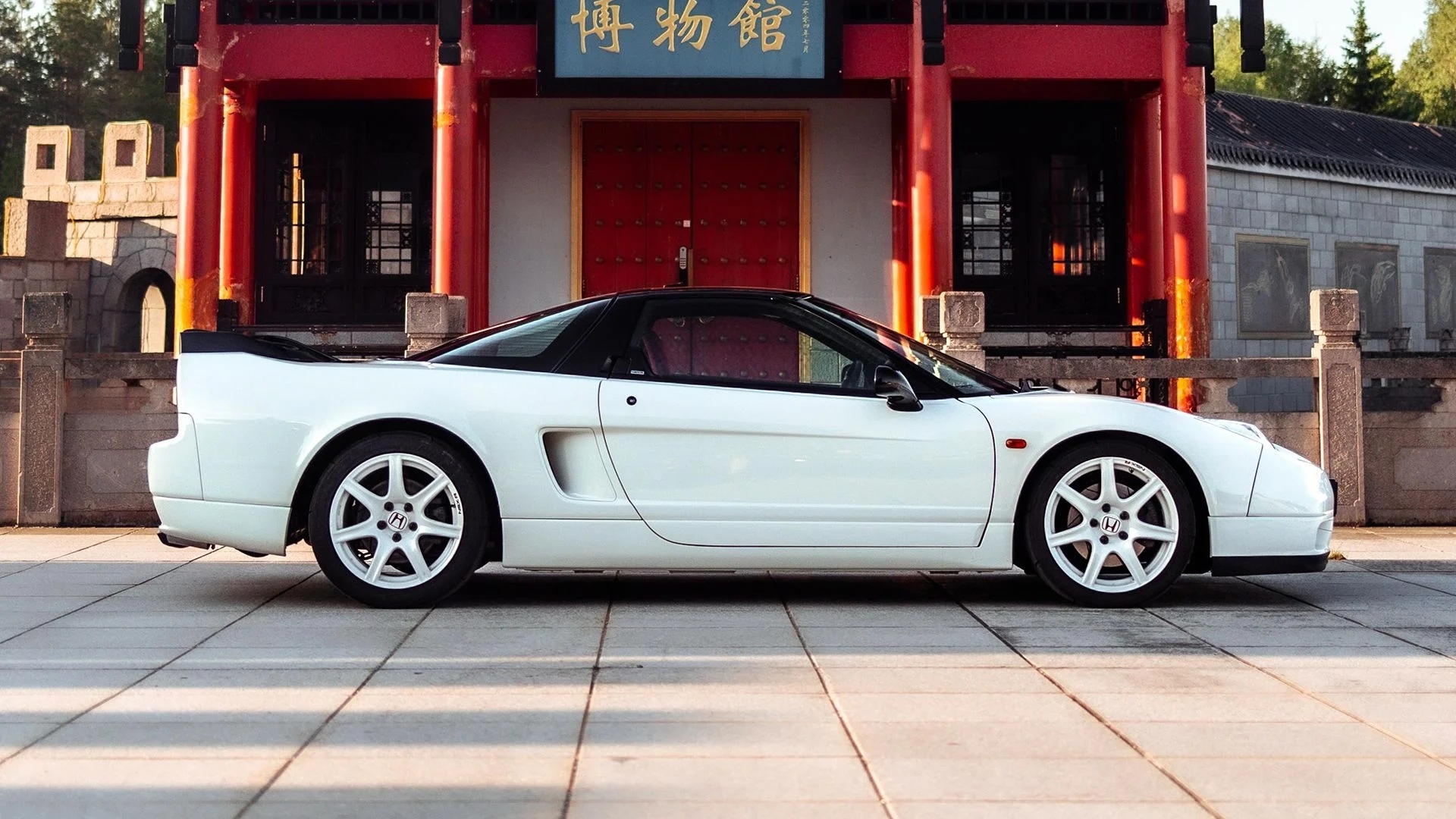 Honda NSX: ma la R, vale quasi un milione di euro?