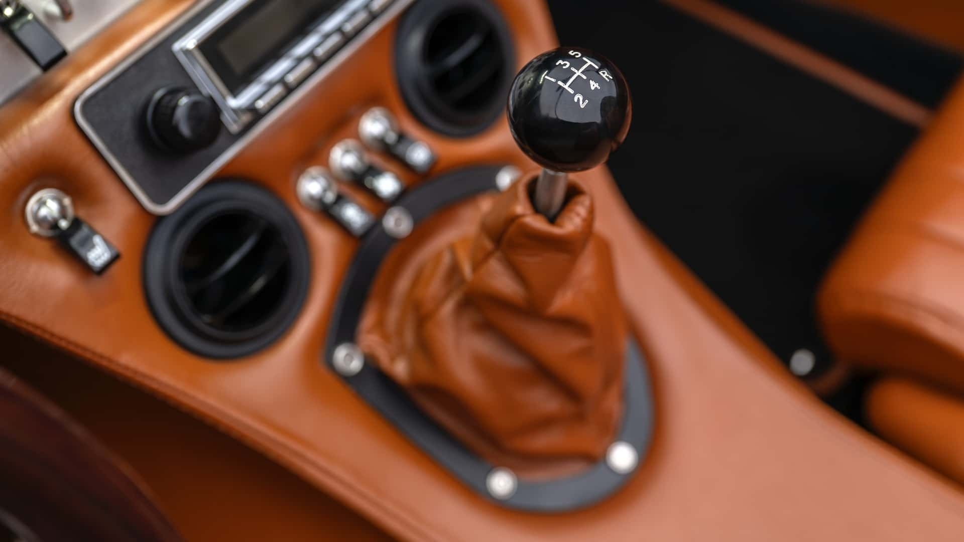 jaguar-e-type-gto-the-bridgewater-commission-by-ecd-automotive-design (10) jaguar-e-type-gto-the-bridgewater-commission-by-ecd-automotive-design (10)