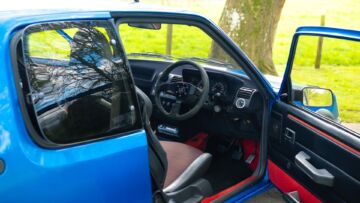 peugeot-205-gti-turbo-collecting-cars-4