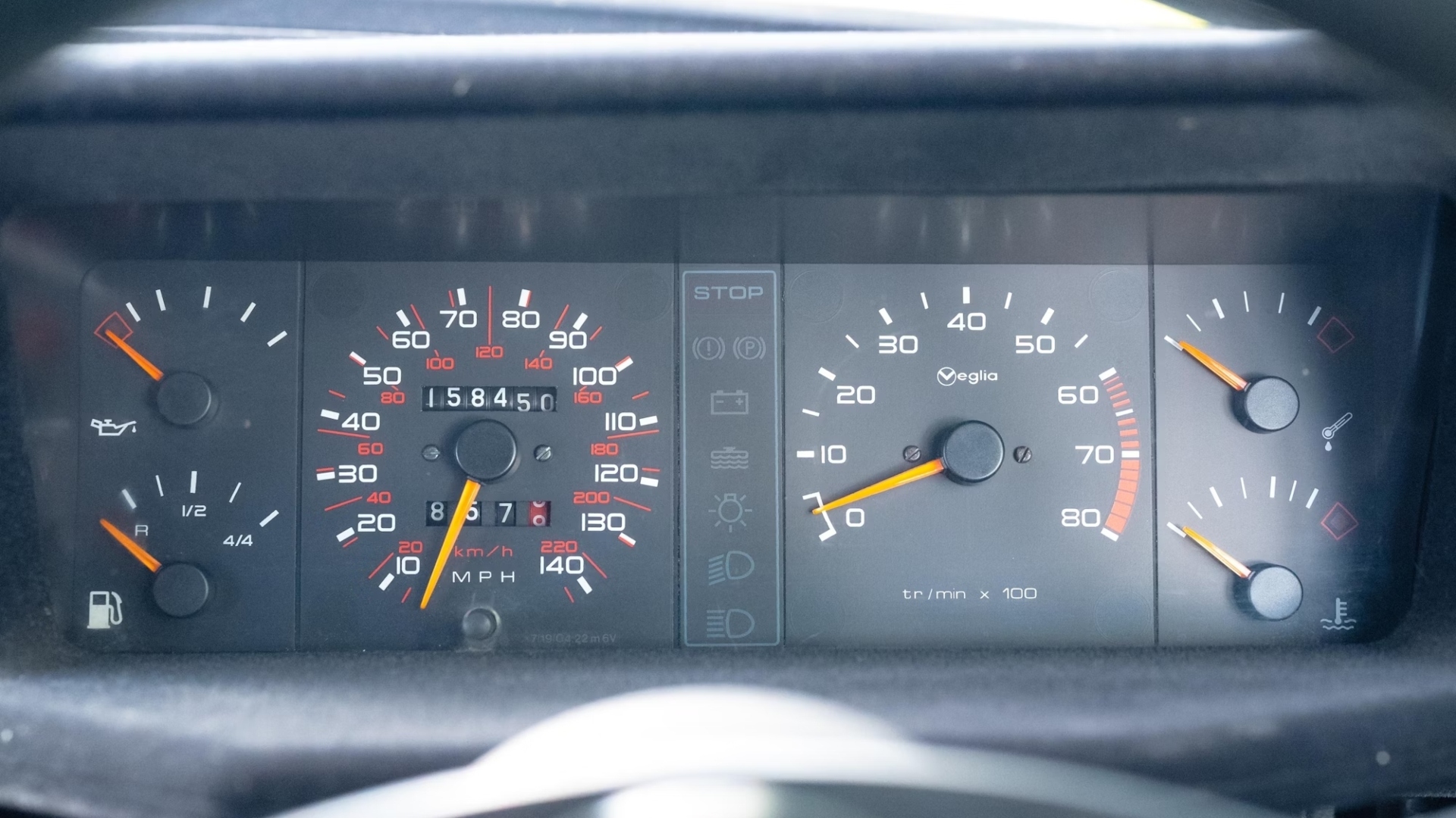 peugeot-205-gti-turbo-collecting-cars-5