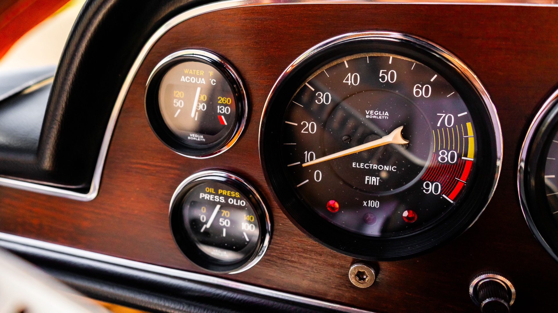 1971-Fiat-Dino-2400-Spider-by-Pininfarina_1356084 1971-Fiat-Dino-2400-Spider-by-Pininfarina_1356084