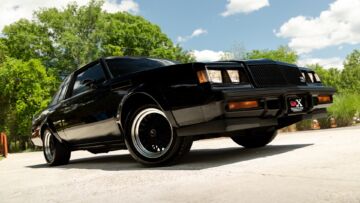 Buick GNX: vale davvero più di una BMW M3 E30? Buick GNX: vale davvero più di una BMW M3 E30?