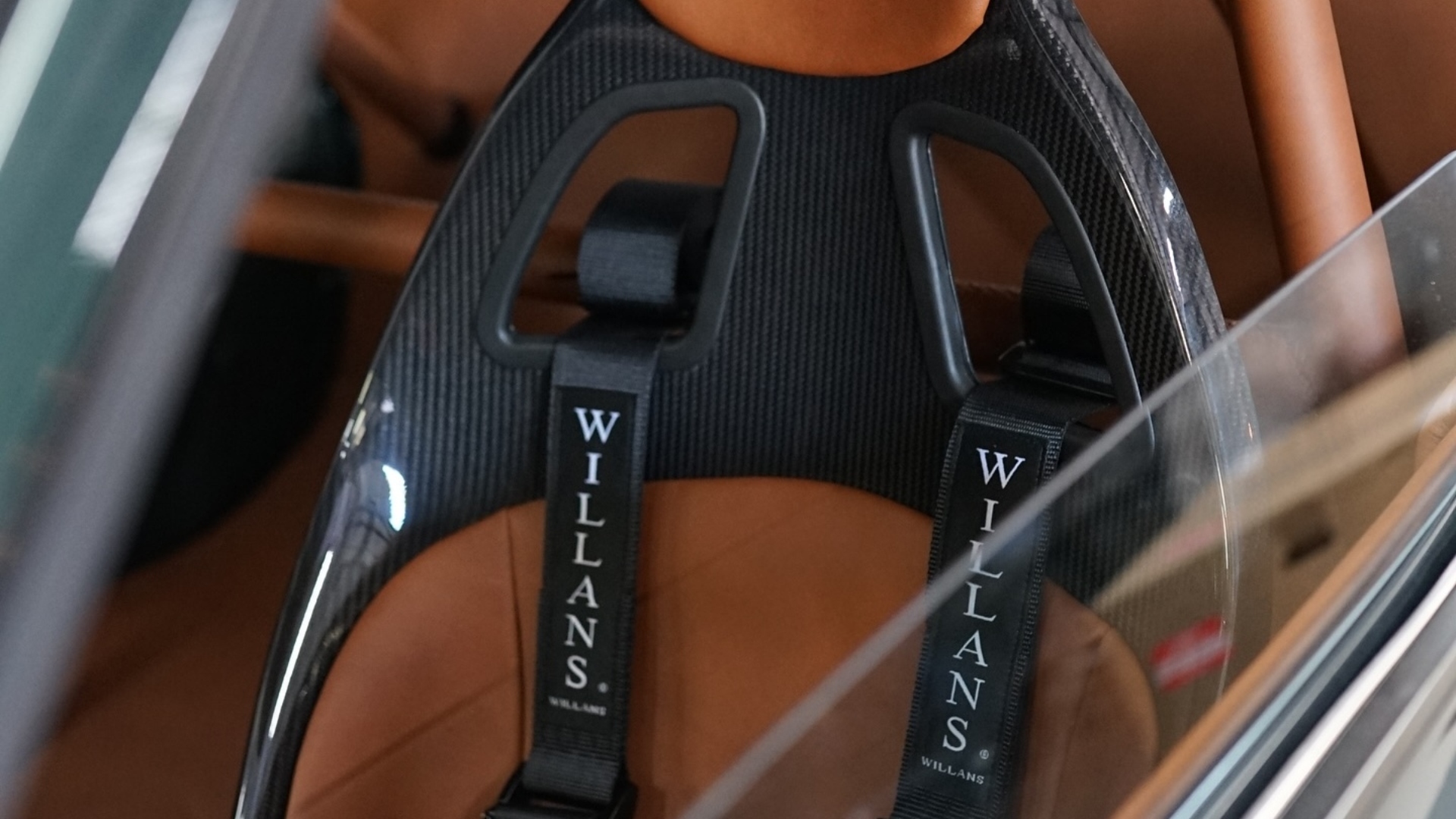 Attacking-the-Clock-Racing-Toyota-Celica-V12-restomod-8