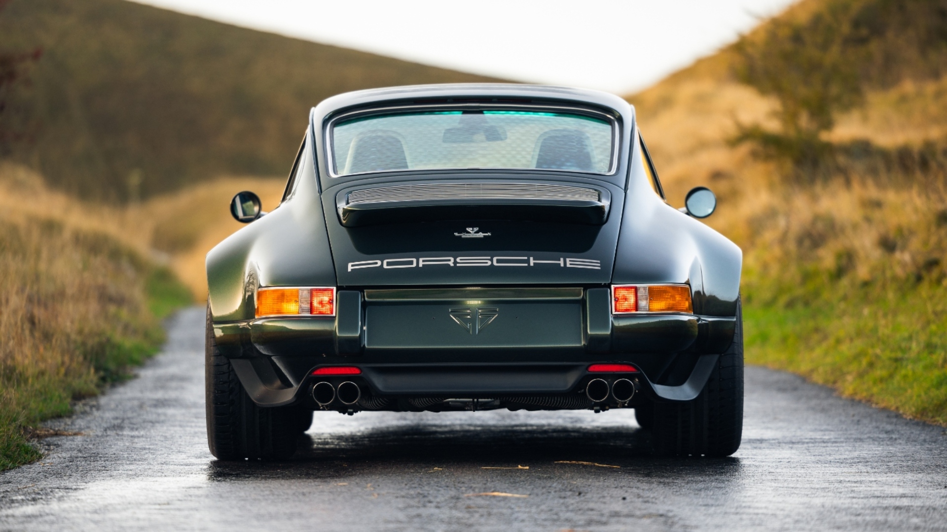 theon-design-porsche-911-restomod-3 theon-design-porsche-911-restomod-3