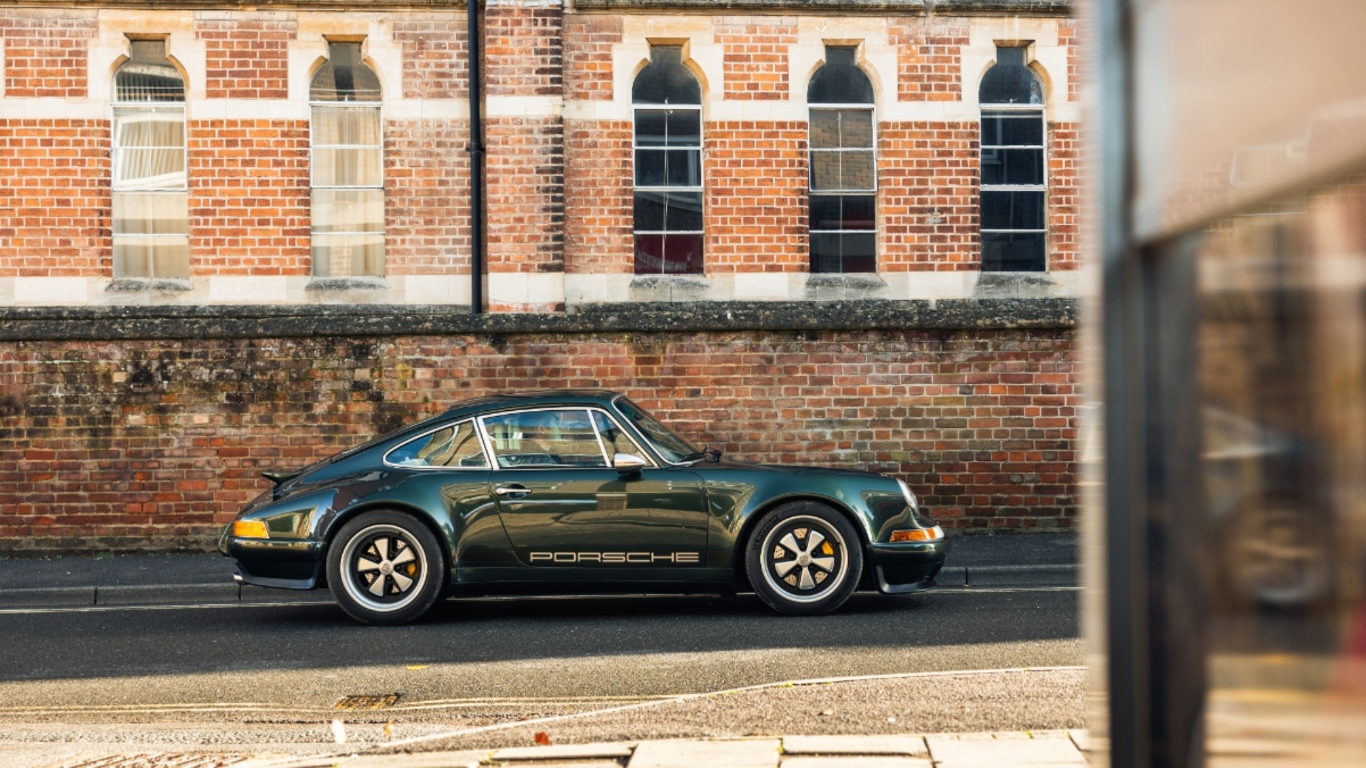 Questa super Porsche 911 ti terrà sveglio la notte