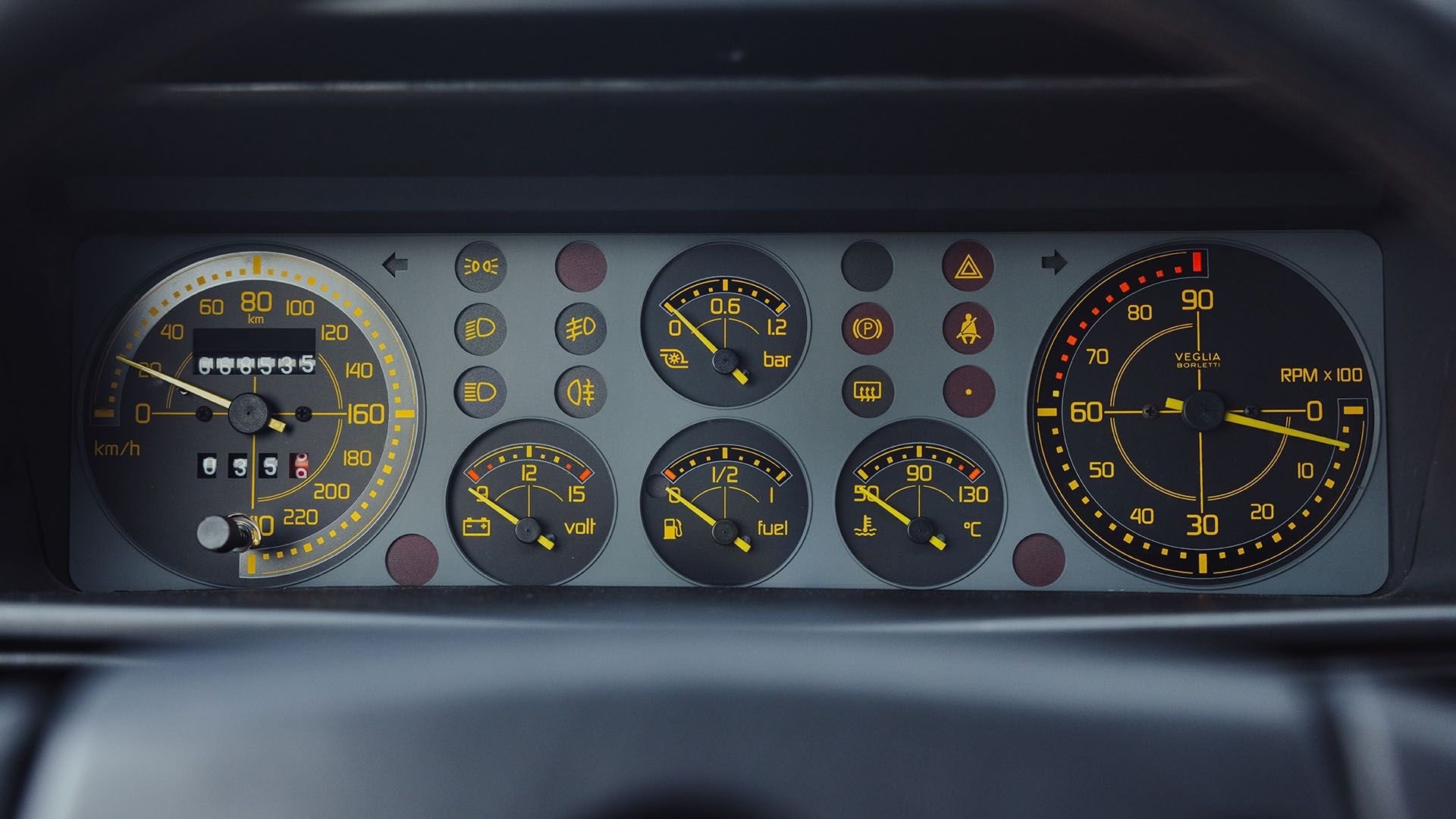 1992-lancia-delta-hf-integrale-16v-evoluzione-martini-speciale-10 1992-lancia-delta-hf-integrale-16v-evoluzione-martini-speciale-10