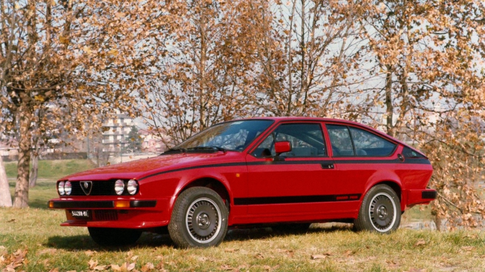 Alfa-Romeo-Alfetta-GT-GTV-1974-10