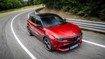 Auto-sportive-elettriche-grande-finzione-veloce-3 Auto-sportive-elettriche-grande-finzione-veloce-3