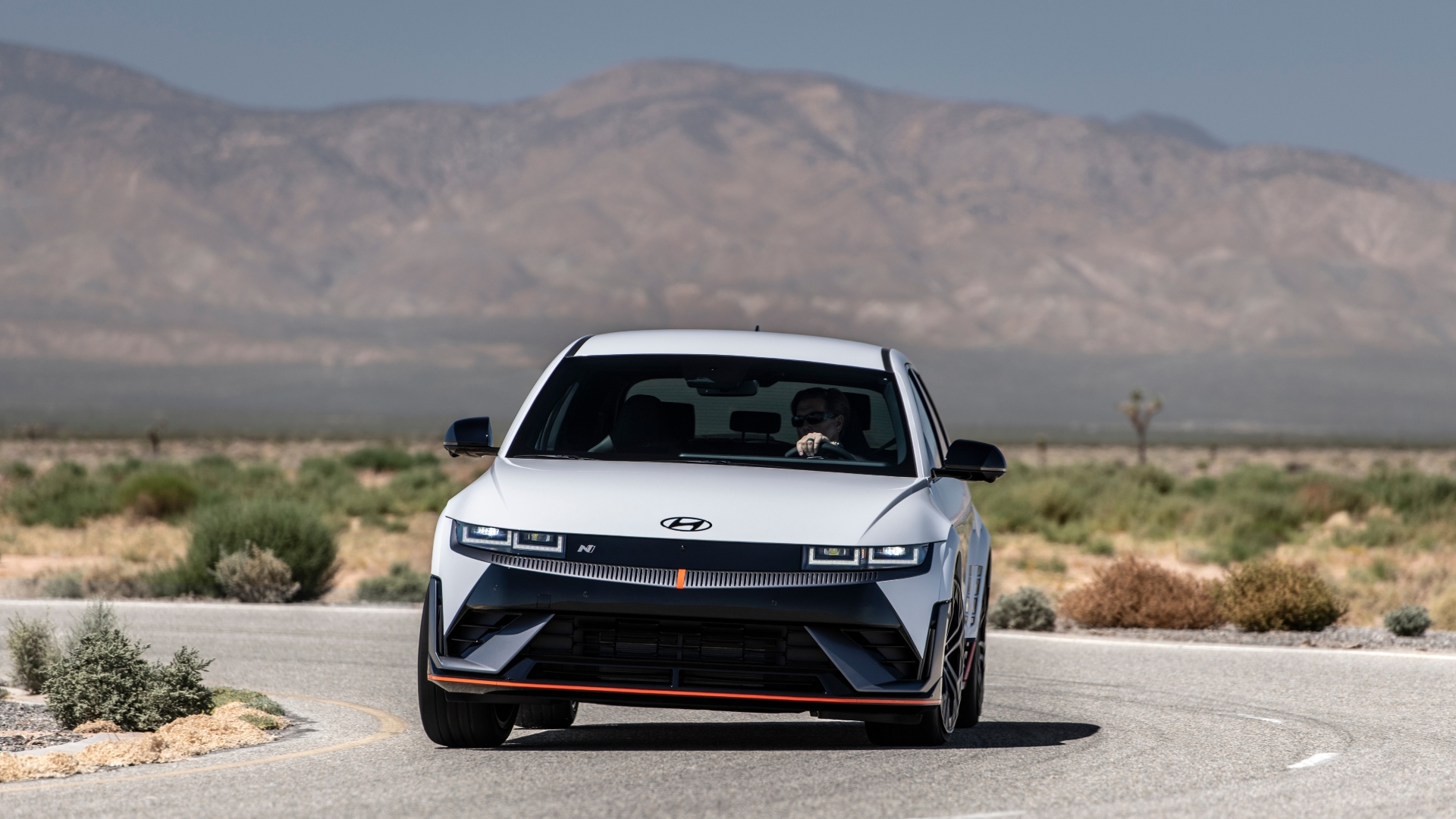 Auto-sportive-elettriche-grande-finzione-veloce-5 Auto-sportive-elettriche-grande-finzione-veloce-5