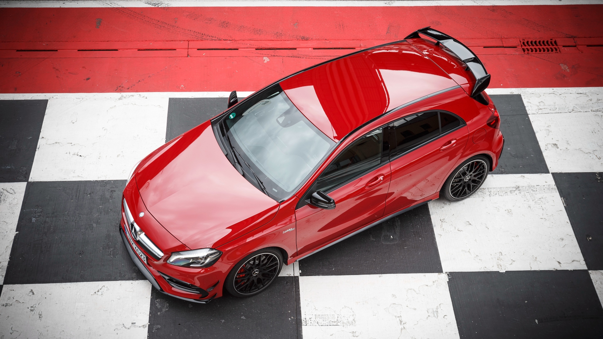 Mercedes-A45-AMG-2012-W176-1