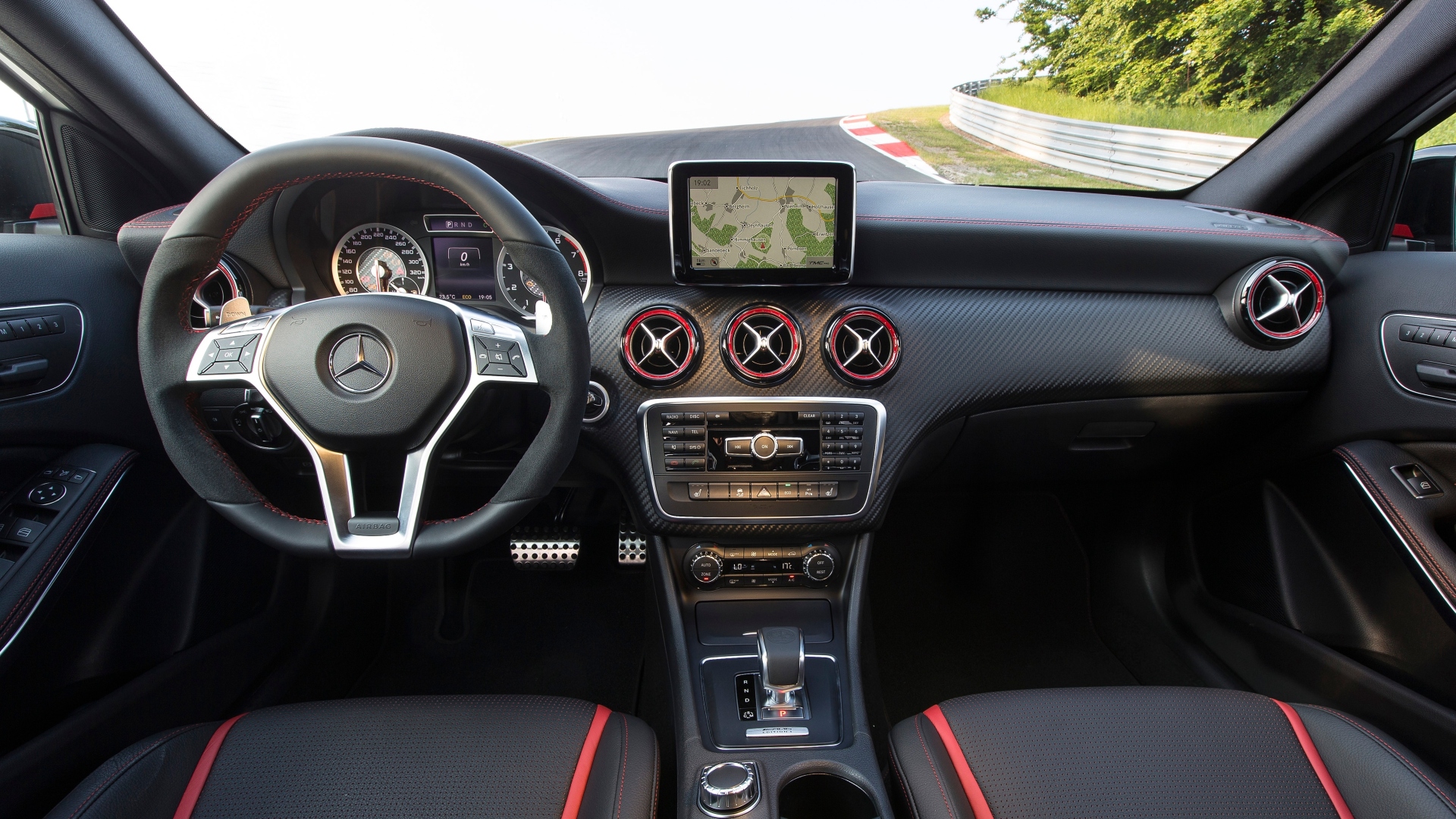 Mercedes-A45-AMG-2012-W176-7