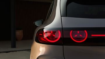 Mercedes-GLC-elettrica-2025-10