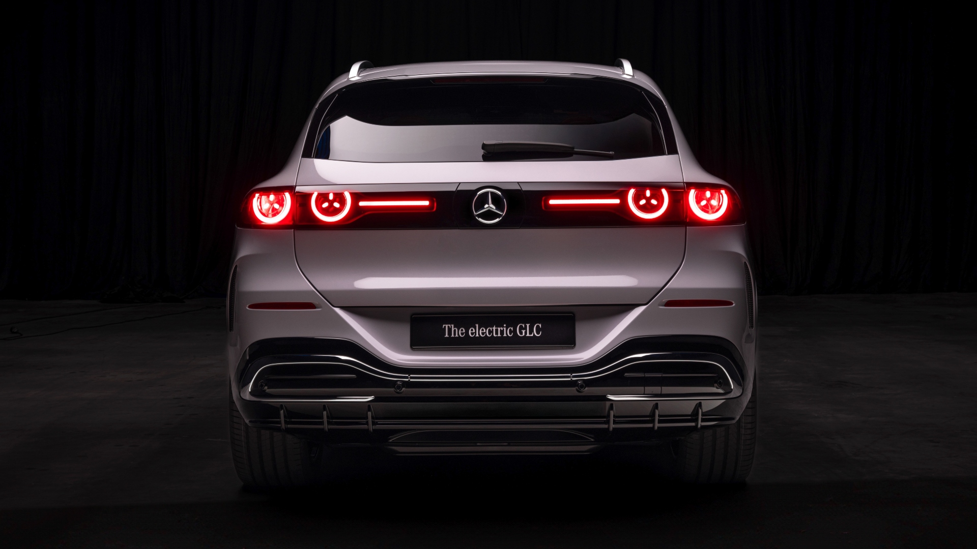 Mercedes-GLC-elettrica-2025-11