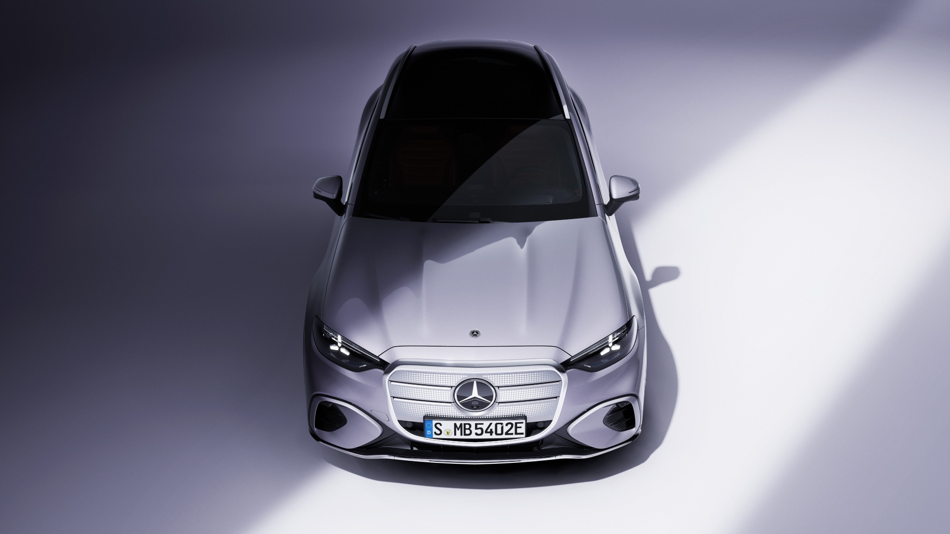 Mercedes-GLC-elettrica-2025-14