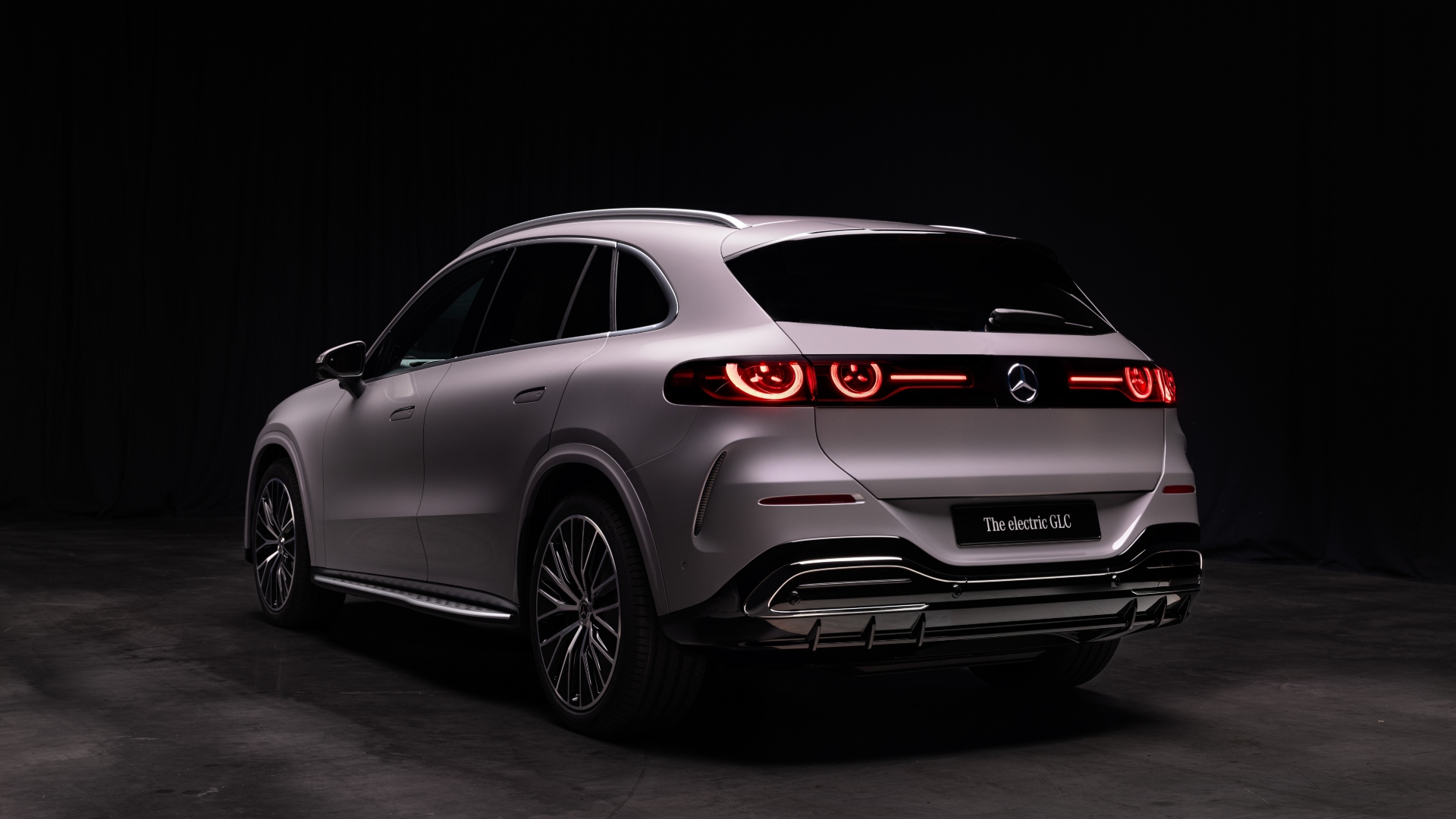 Mercedes-GLC-elettrica-2025-8