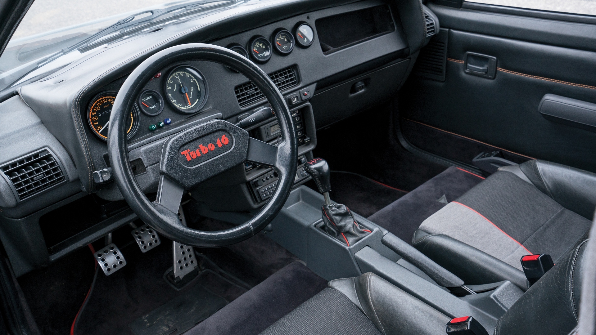 Peugeot-205-Turbo-16-1984-9