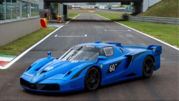Supercar: la compro per correre o farmi notare? Supercar: la compro per correre o farmi notare?