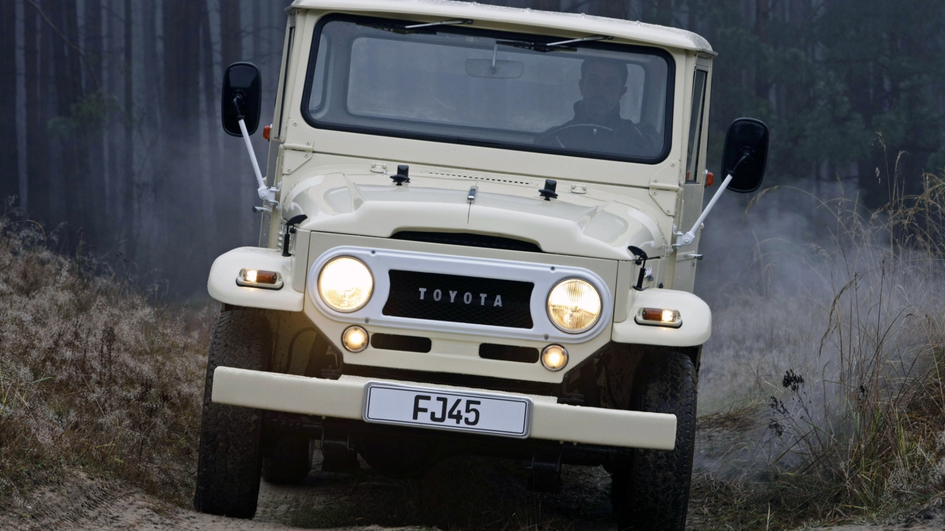 Toyota-Land-Cruiser-storia-23