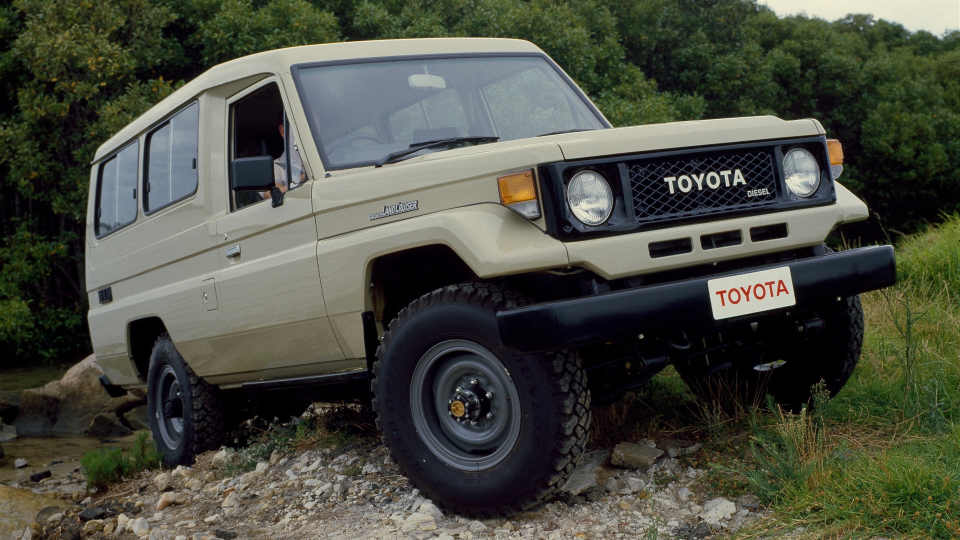 Toyota-Land-Cruiser-storia-29