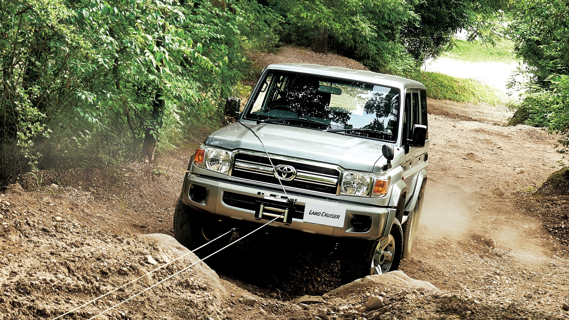 Toyota-Land-Cruiser-storia-31