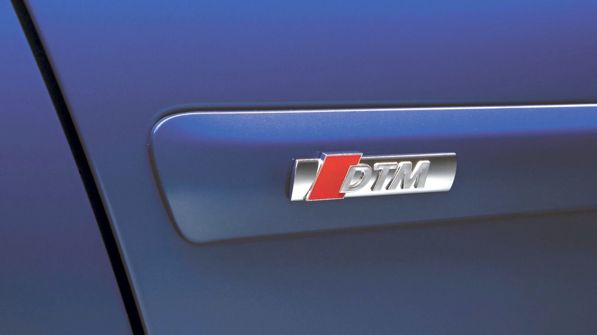 audi_a4_dtm_edition_8