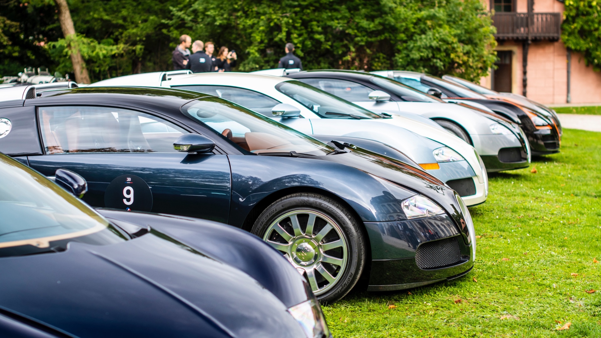 bugatti-veyron-20-years-anniversary-tour-2 bugatti-veyron-20-years-anniversary-tour-2
