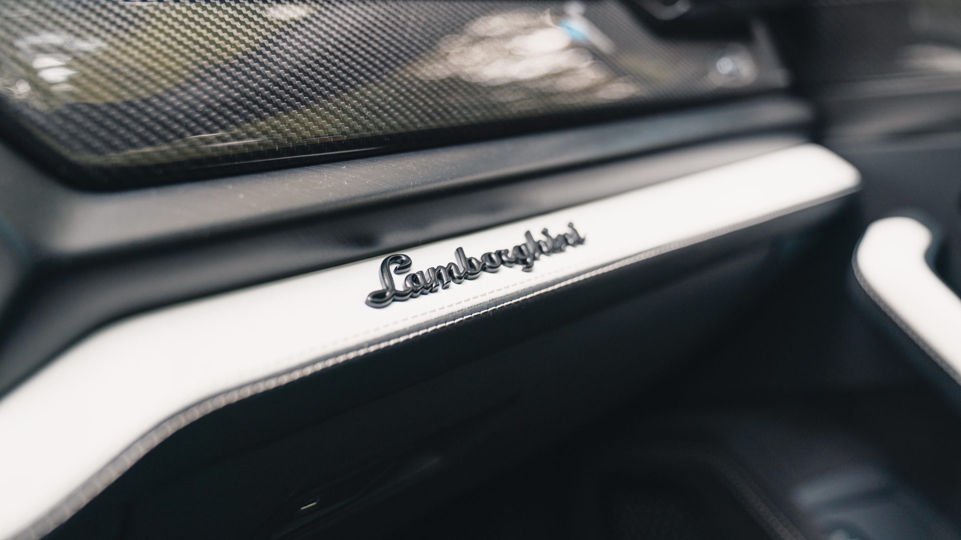 lamborghini-urus-se-test-drive-prova-foto-davide-bo-19 lamborghini-urus-se-test-drive-prova-foto-davide-bo-19