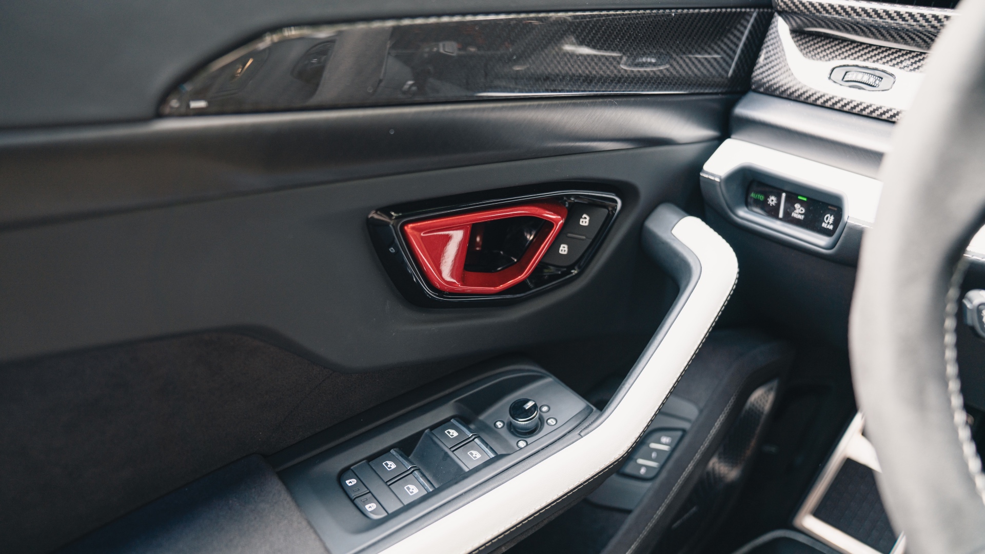 lamborghini-urus-se-test-drive-prova-foto-davide-bo-22 lamborghini-urus-se-test-drive-prova-foto-davide-bo-22