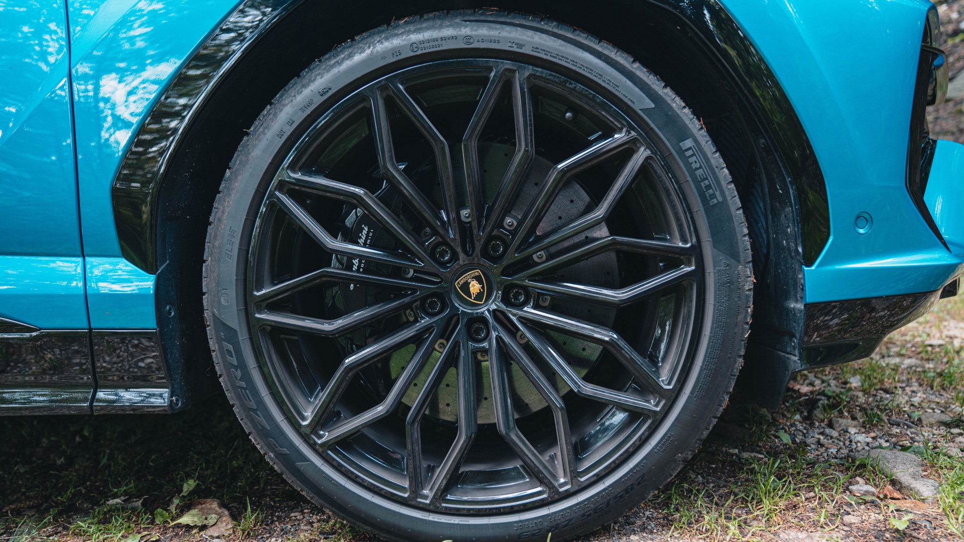 lamborghini-urus-se-test-drive-prova-foto-davide-bo-28 lamborghini-urus-se-test-drive-prova-foto-davide-bo-28