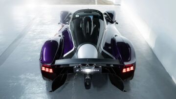 2024-aston-martin-valkyrie-spider (2) 2024-aston-martin-valkyrie-spider (2)