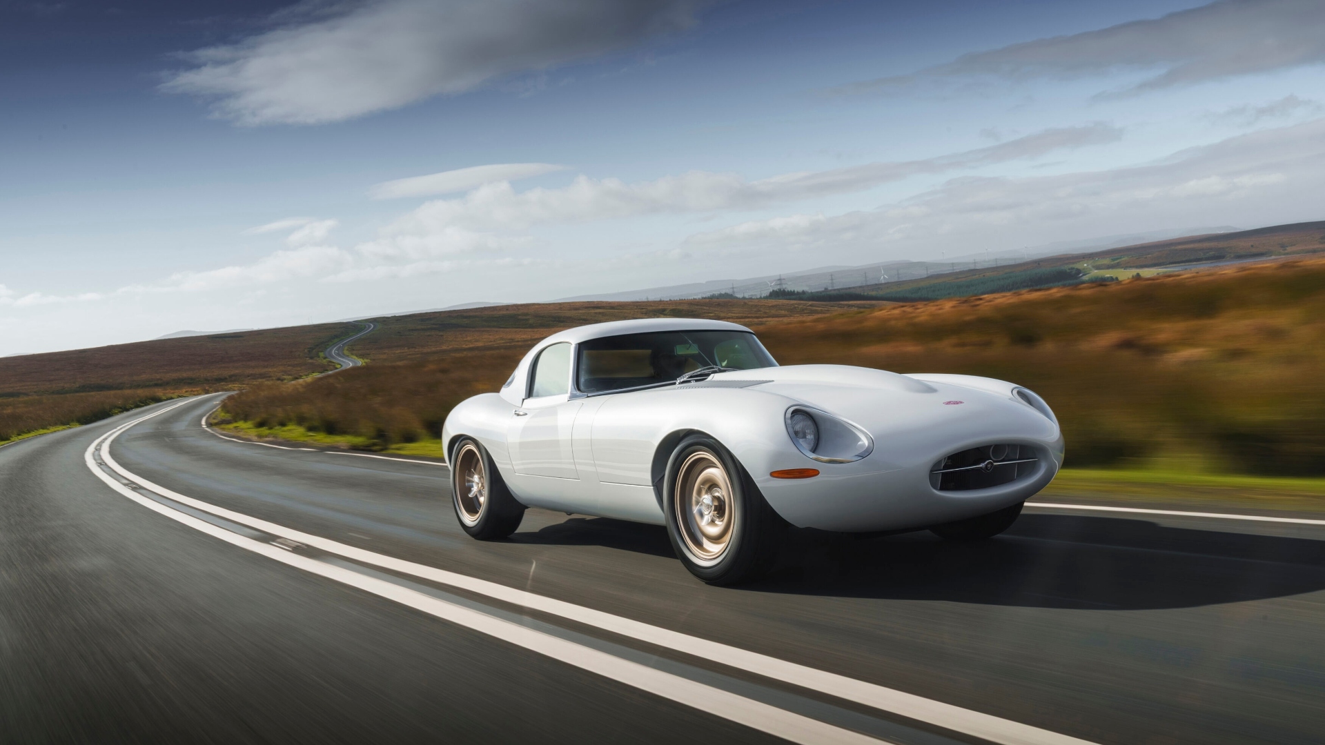 Non perdertela perché questa non è la solita Jaguar E-Type