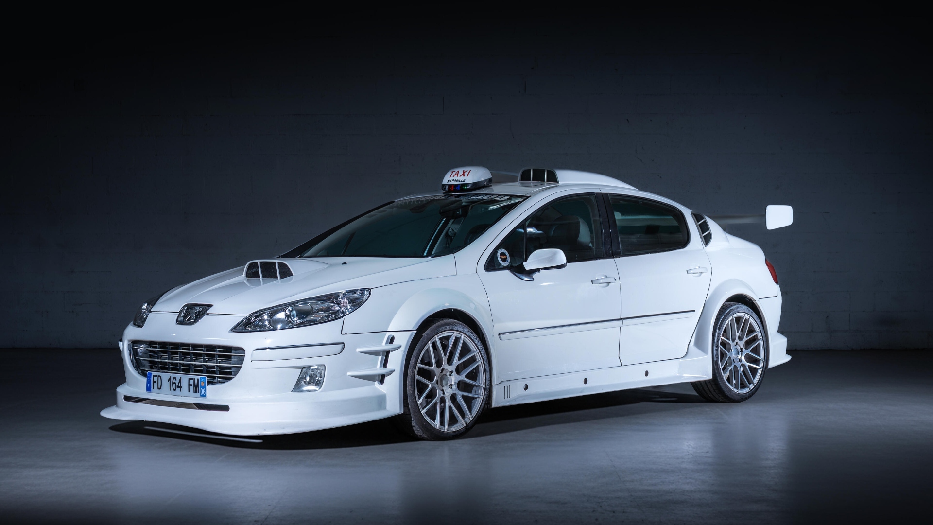 Peugeot-film-taxi-406-asta-2025-2 Peugeot-film-taxi-406-asta-2025-2