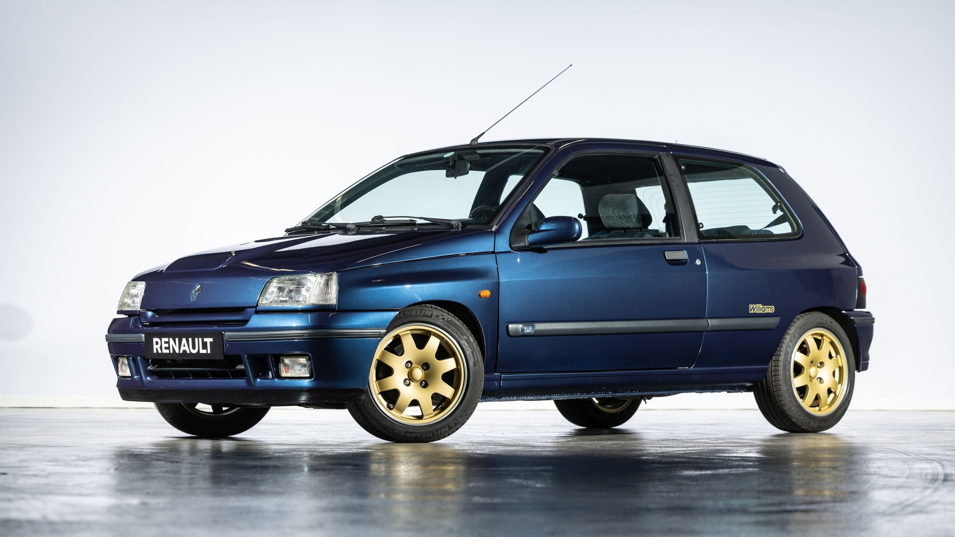 Renault-asta-2025-11 Renault-asta-2025-11