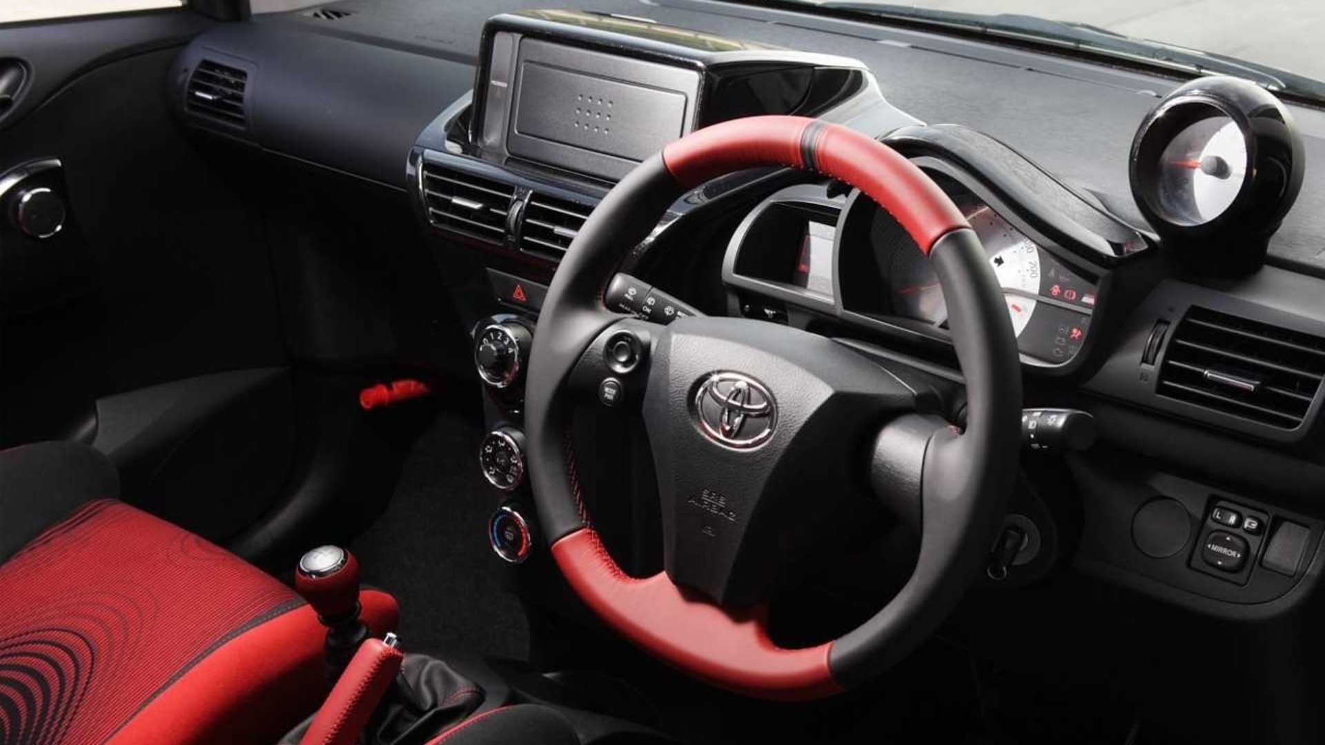 Toyota-IQ-GRMN-1 Toyota-IQ-GRMN-1