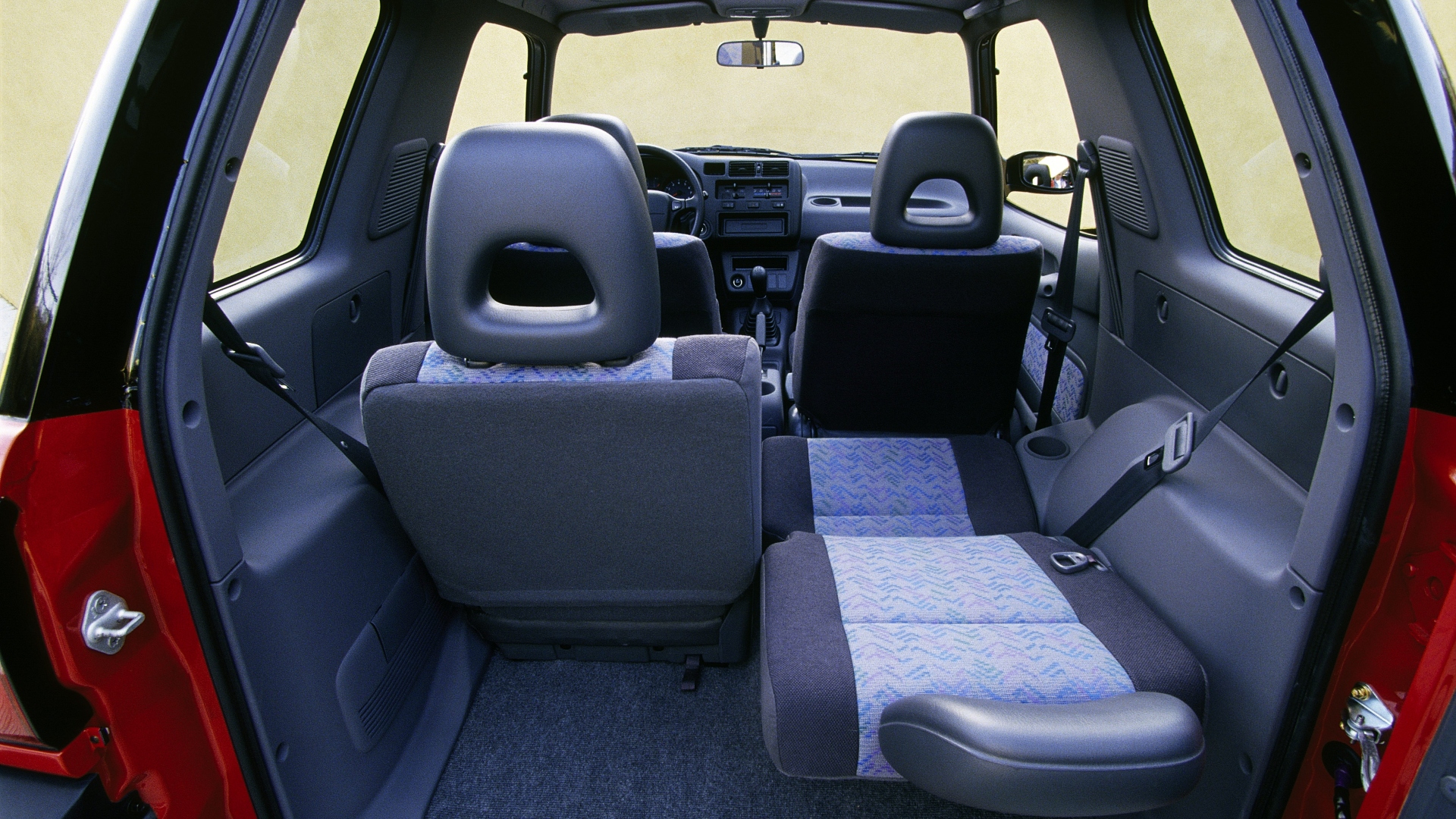 Toyota-Rav4-prima-serie-1994-3