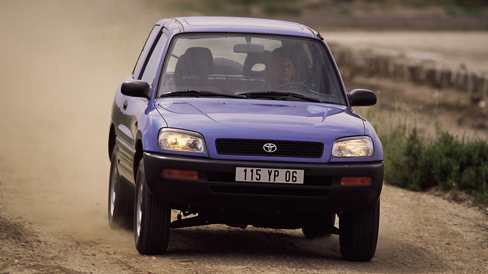 Toyota-Rav4-prima-serie-1994-5