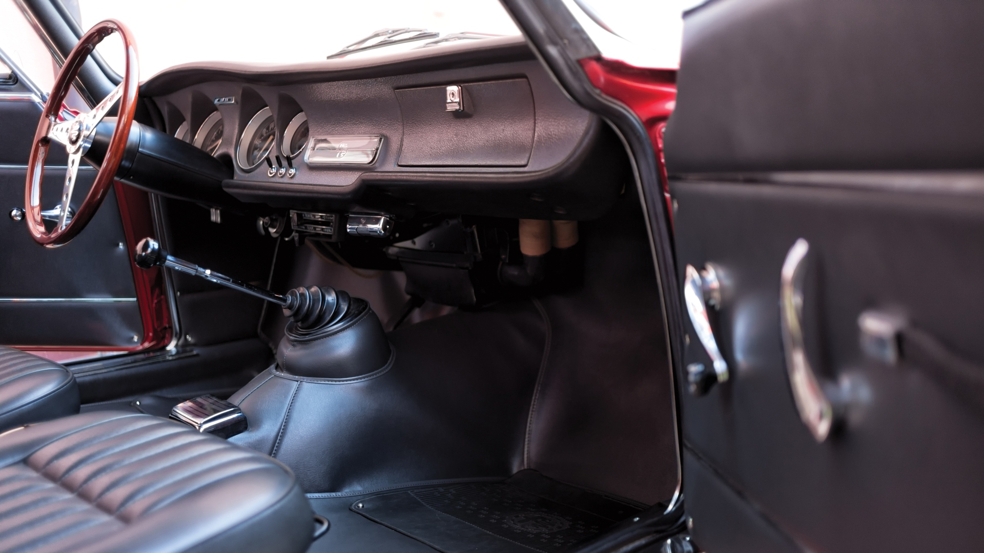 alfa-romeo-giulia-sprint-gta-1965-6