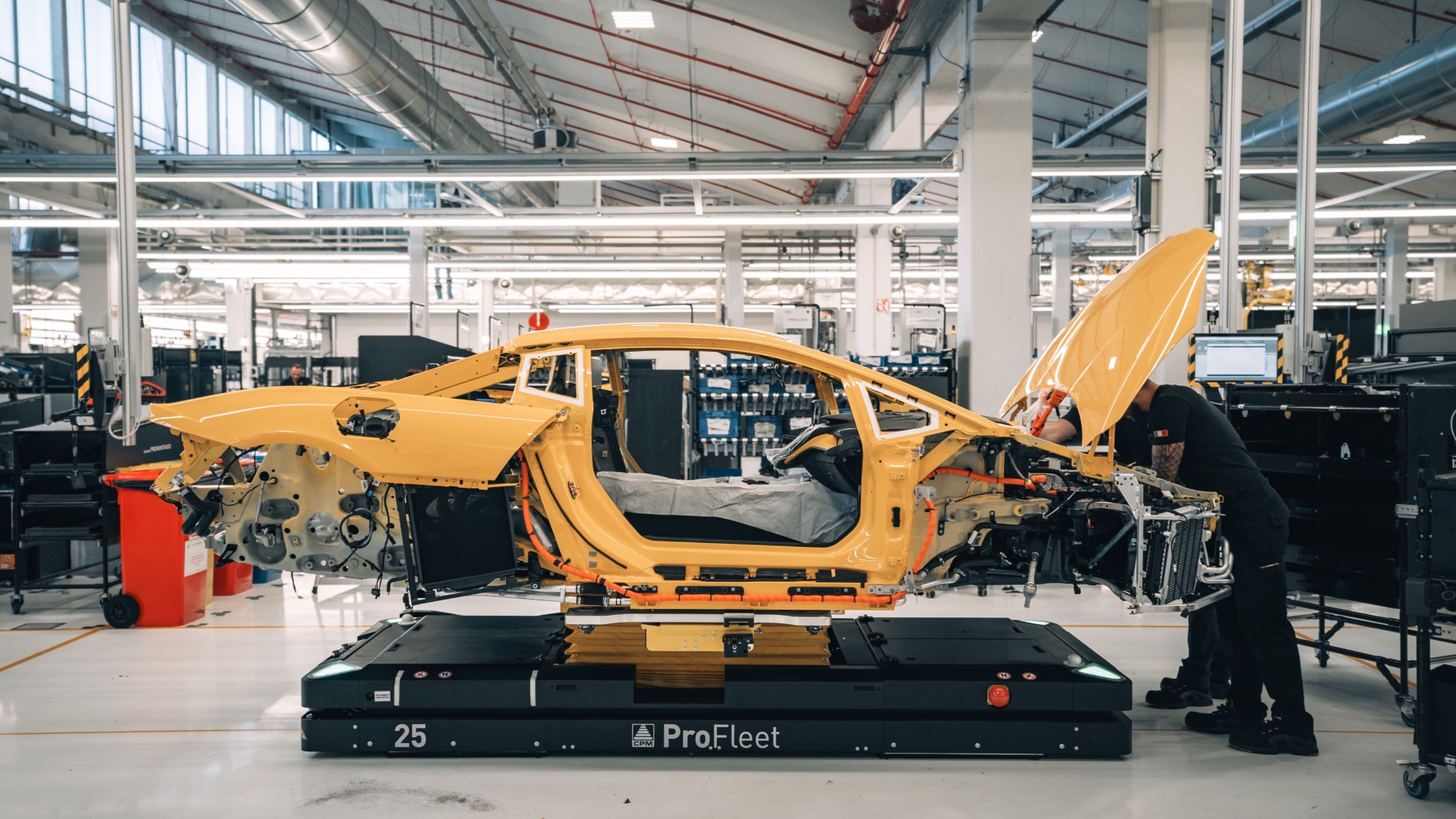 lamborghini-ad-personam-la-prima-esperienza-di-acquisto-21 lamborghini-ad-personam-la-prima-esperienza-di-acquisto-21