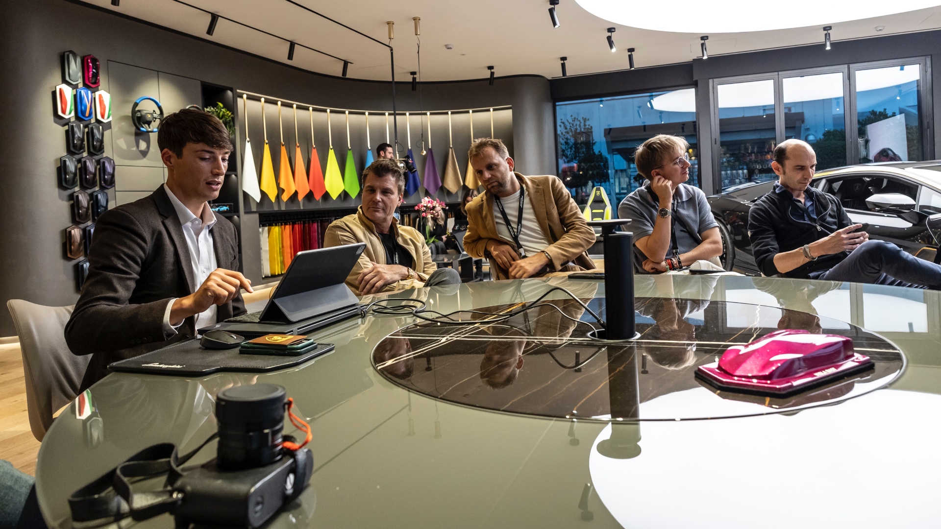 lamborghini-ad-personam-la-prima-esperienza-di-acquisto-8 lamborghini-ad-personam-la-prima-esperienza-di-acquisto-8