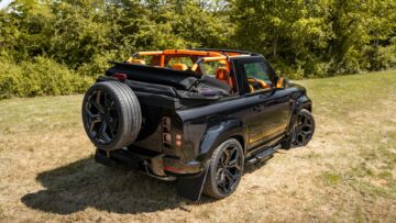 urban_widetrack_heritage_series_soft-top-land-rover-defender-restomod-2025-5