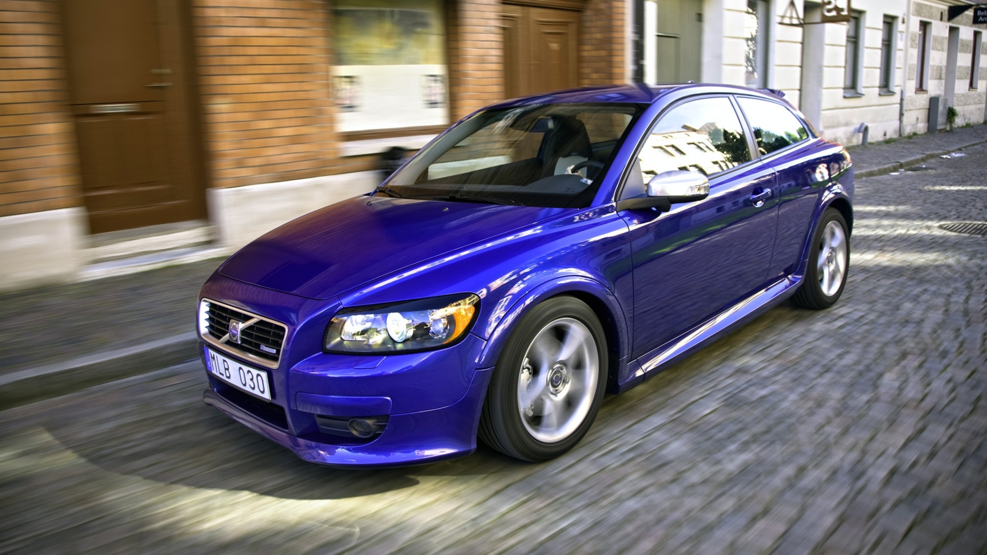 volvo_c30_r-design_21