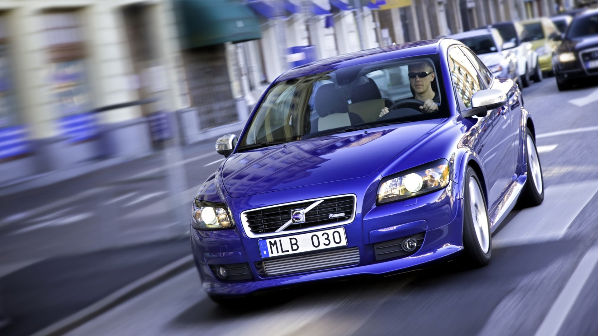 volvo_c30_r-design_7