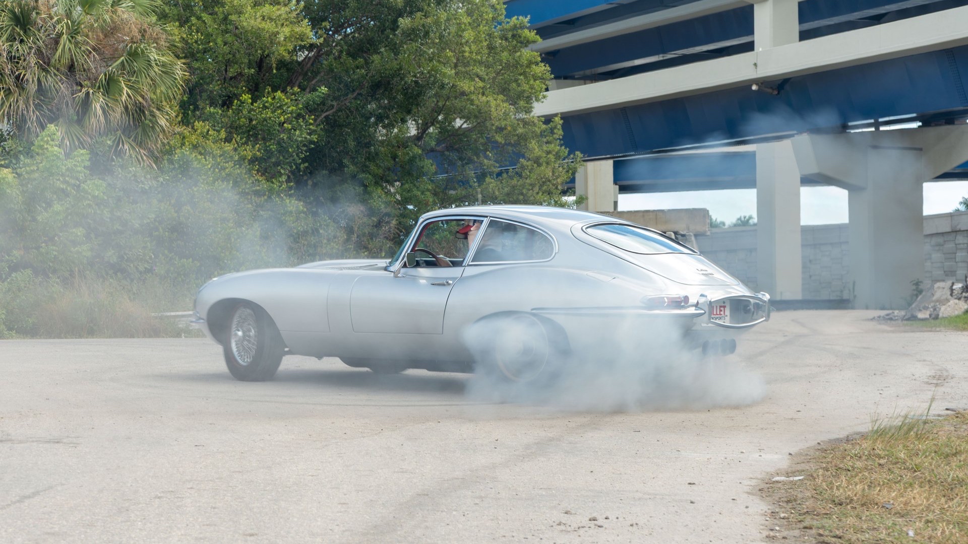 Se Carroll Shelby avesse lavorato in Jaguar… sarebbe nata lei Se Carroll Shelby avesse lavorato in Jaguar… sarebbe nata lei