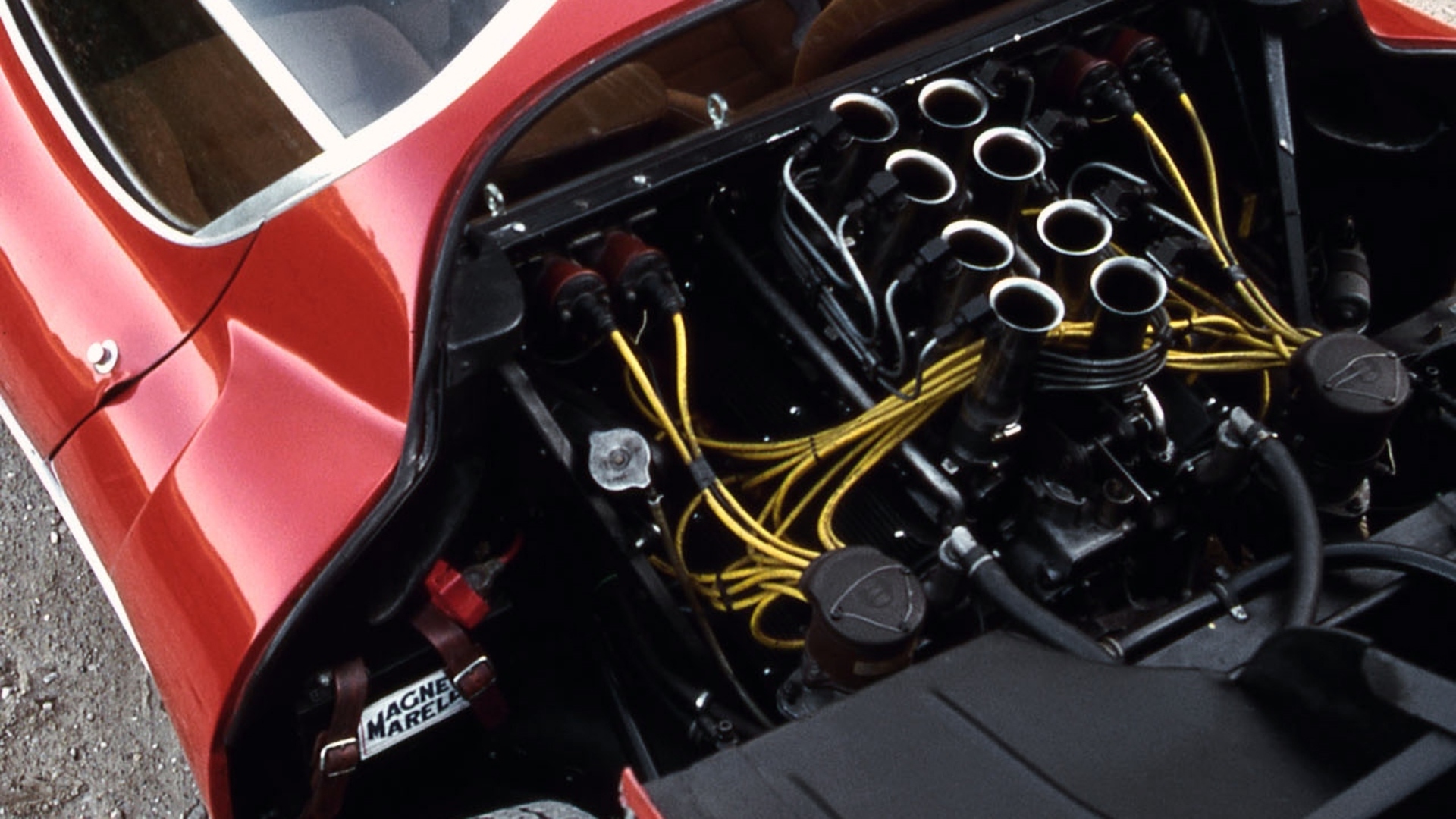 Alfa-Romeo-33-Stradale- 1967- (4)